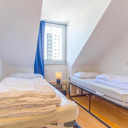 Ideal Fuer Familien Und Monteure, Zentral, Gemuetlich, Mit Fernseher * Bad Durrenberg
